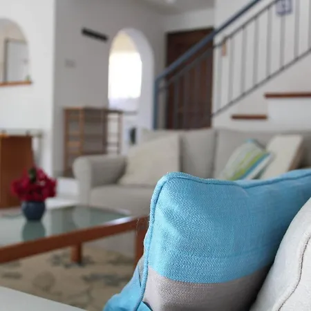Azure Apartment *